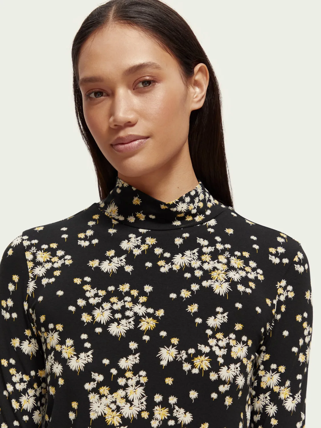 Slim Fit Mock Neck Printed Long Sleeve Shirt